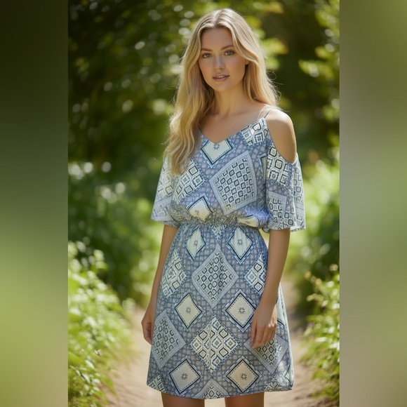 GUESS Boho Print Ruffle Dress - Picture 2 of 6